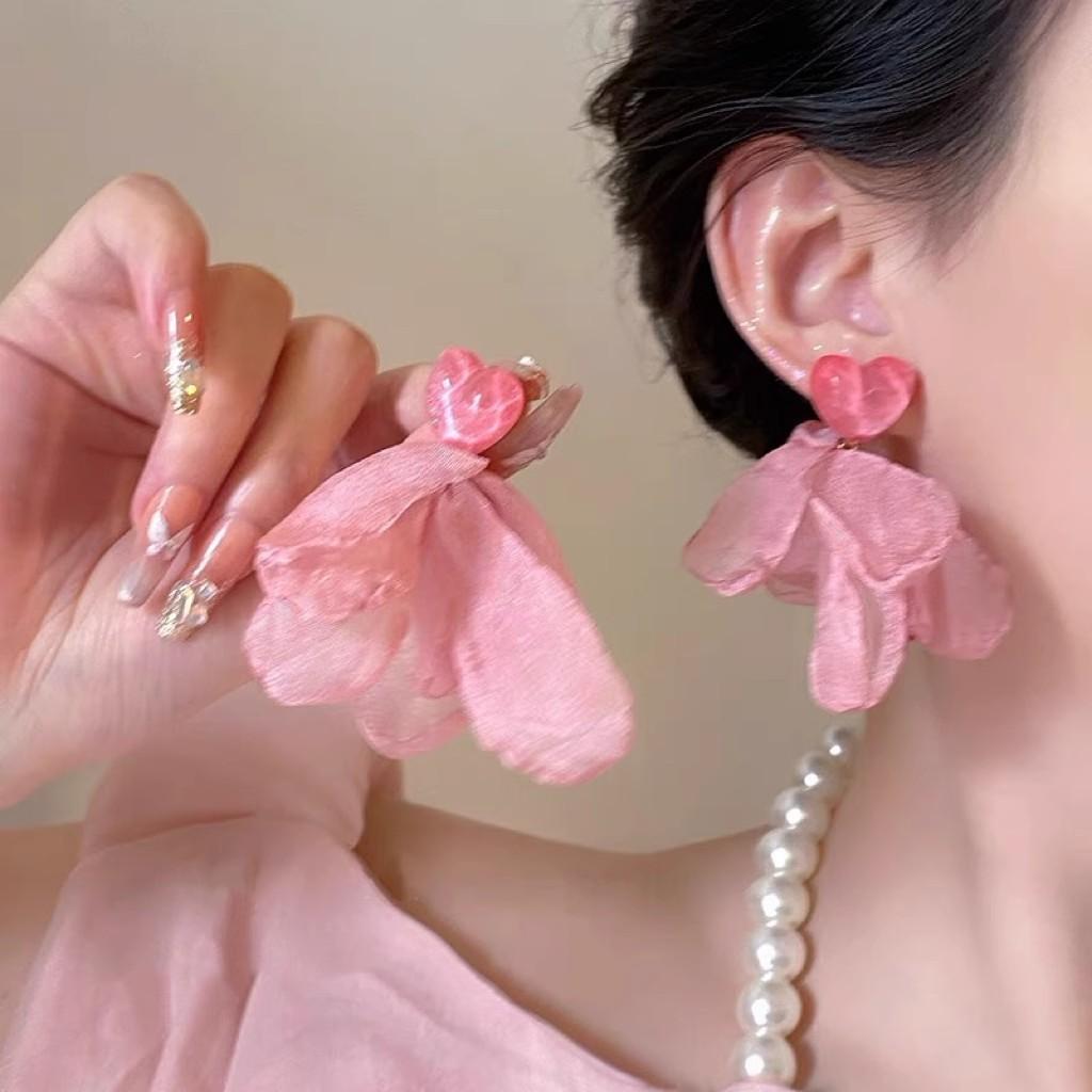 Серьги-гвоздики с бриллиантовым тканевым цветком и бахромой, милые, маленькие, свежие, универсальные, модные, с темпераментом, с высоким чувством стиля