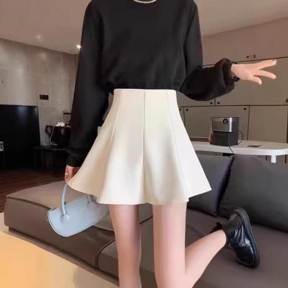 Women's High Waist Black A-line Umbrella Skirt - Plus Size, Anti-exposure, Hip-hugging