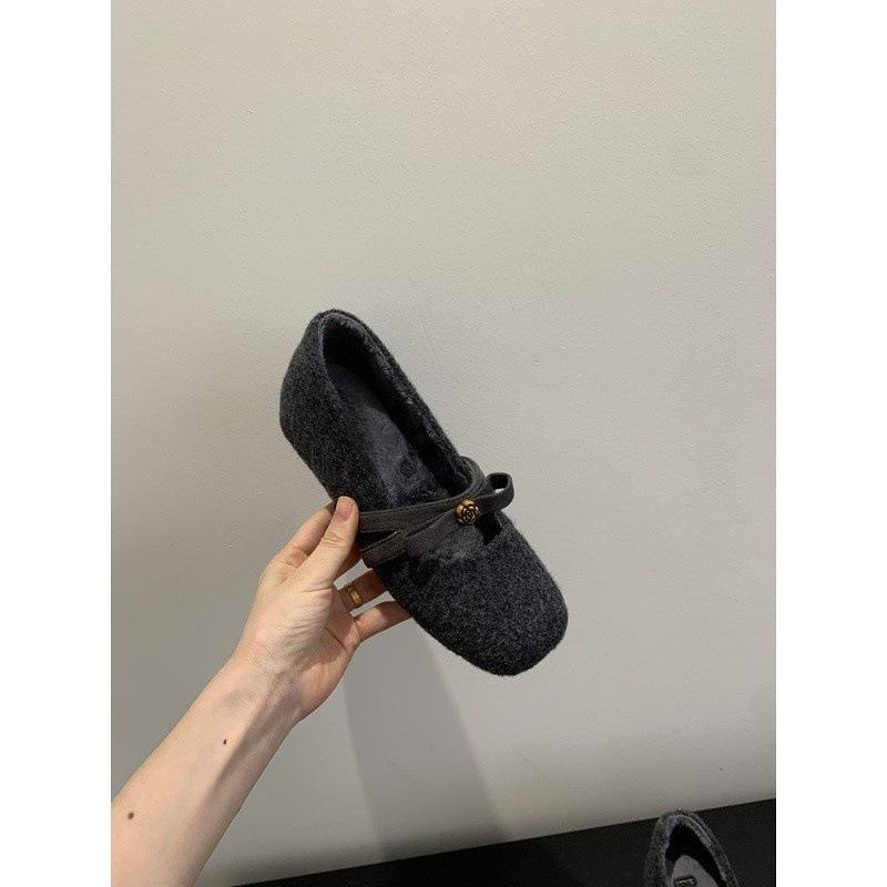 Gray plush plush shoes for women to wear outside, heightened and thickened in winter, warm Mary Jane shoes