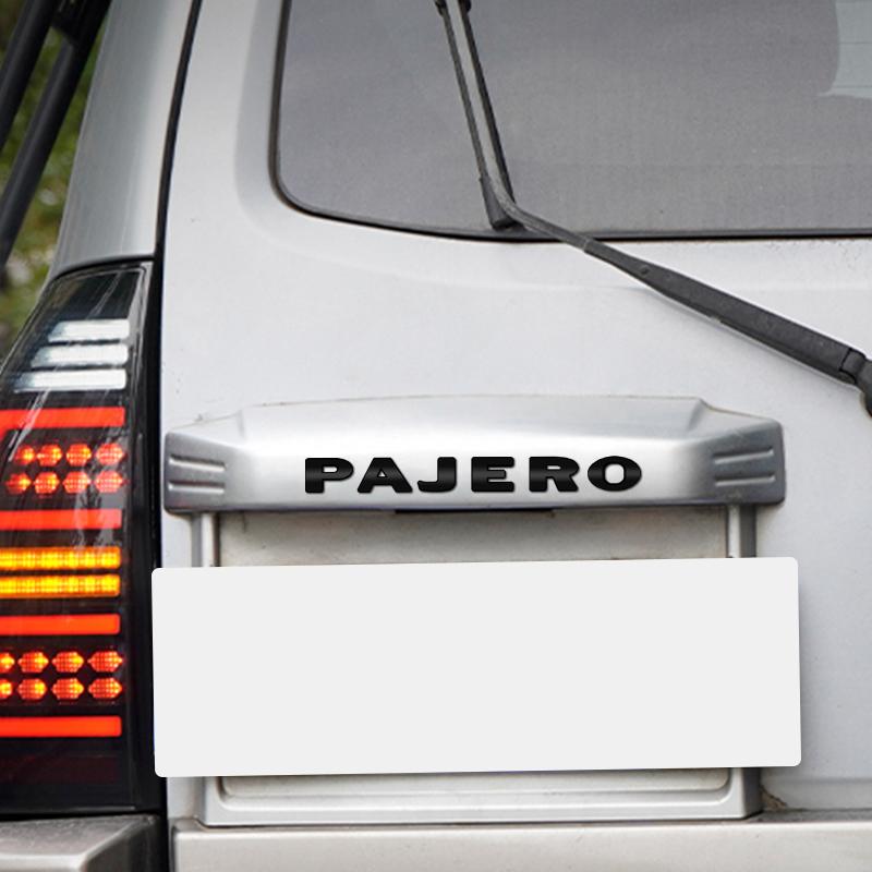 Metallo Automatico Per Mitsubishi PAJERO Emblema Styling Auto 3D Badge Scritta Decalcomanie Adesivo Baule Accessori Nero Lucido YE3