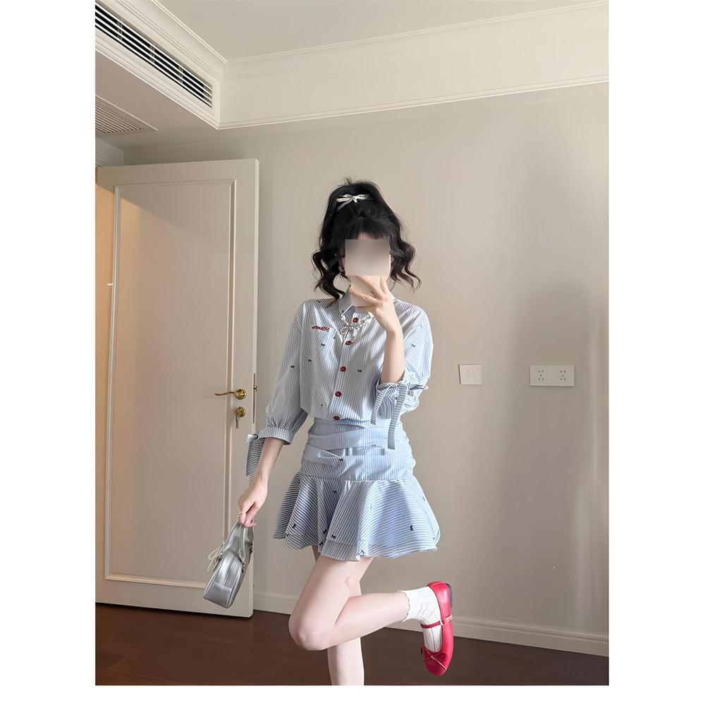 

Синее платье-рубашка детское летнее повседневное новое популярное в стиле колледжа с поясом и плиссированной юбкой XL- (recommended 110-60kg)