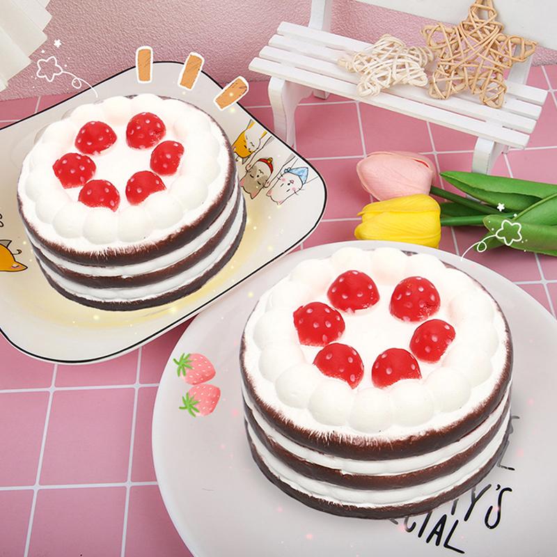 Kawaii Simulation Strawberry Birthday Cake Pressable Toy Soft Pressure Toy Food-Related Cake Press Toy For Kids