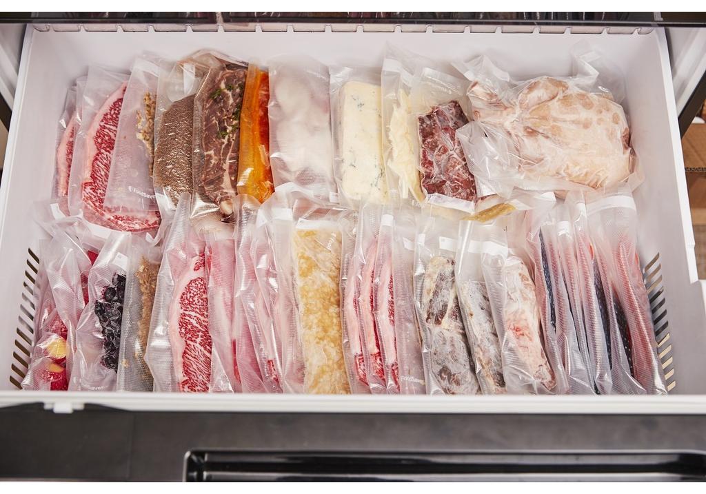 FoodSaver Official Vacuum Pack Roll 28cm 4-Roll Set PRBT2