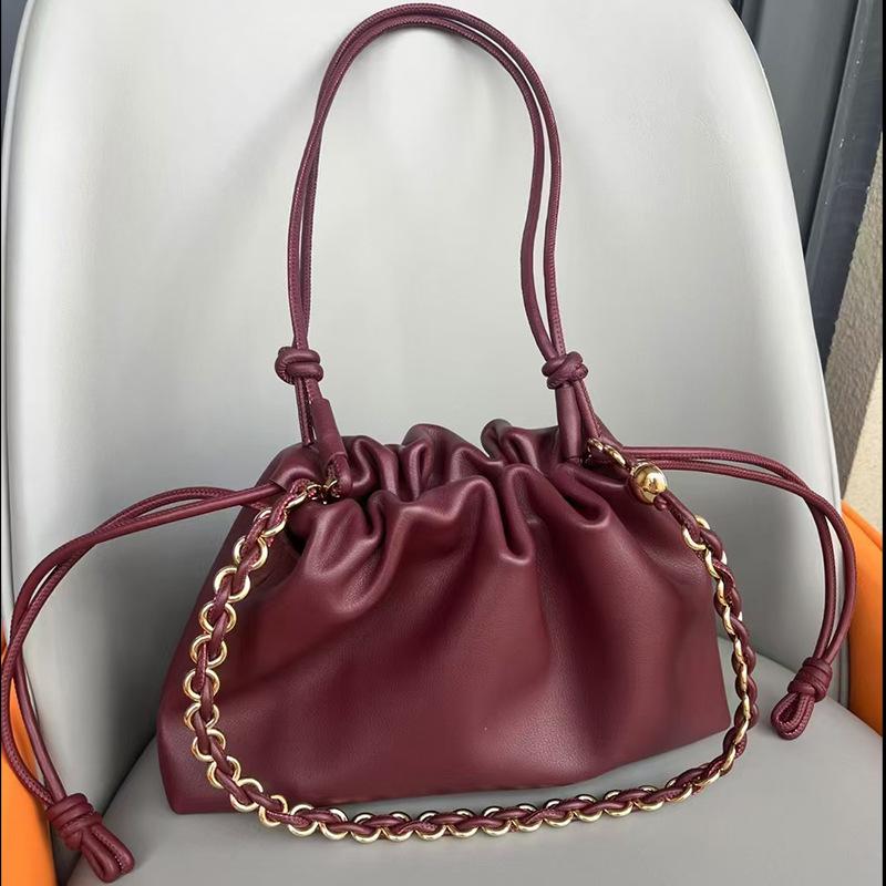 2025 New Chinese Messenger Women's Bag High Quality Flamenc * Purse Lucky Bag Drawstring Bag Soft Cowhide Cloud Bag