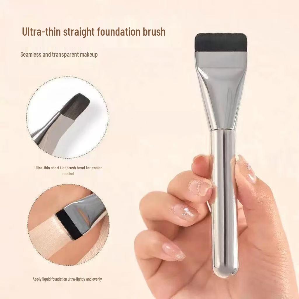 Ultra-Thin Flat Head Angled Foundation Brush - Streak-Free Makeup, Perfect for Beginners