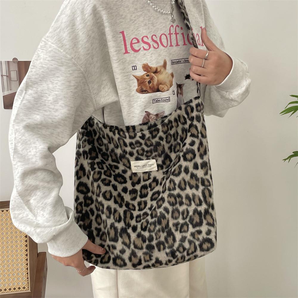 Trendy Checkered Wool And Canvas Shoulder Bag For Daily Casual Outfits