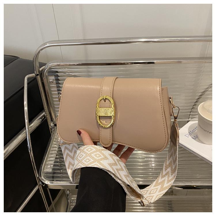 Summer new exquisite simple retro fashion casual 2025 texture shoulder crossbody portable underarm bag women