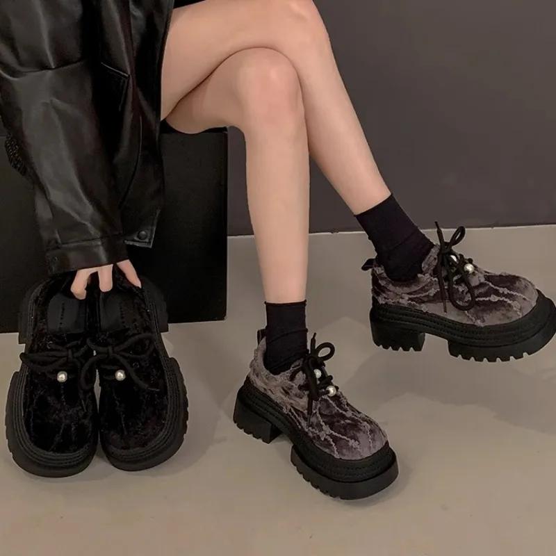 Fashion With Medium Heels Loafers Platform Ladies Pumps Women's Shoes Round Toe Discount Vacation Luxury Brand Elegant Dress on Sale Y2k