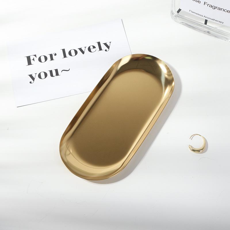 "Retro Metall Relief Tablett": Foto-Requisite & Schönheitsornament für Make-up & Fotografie"