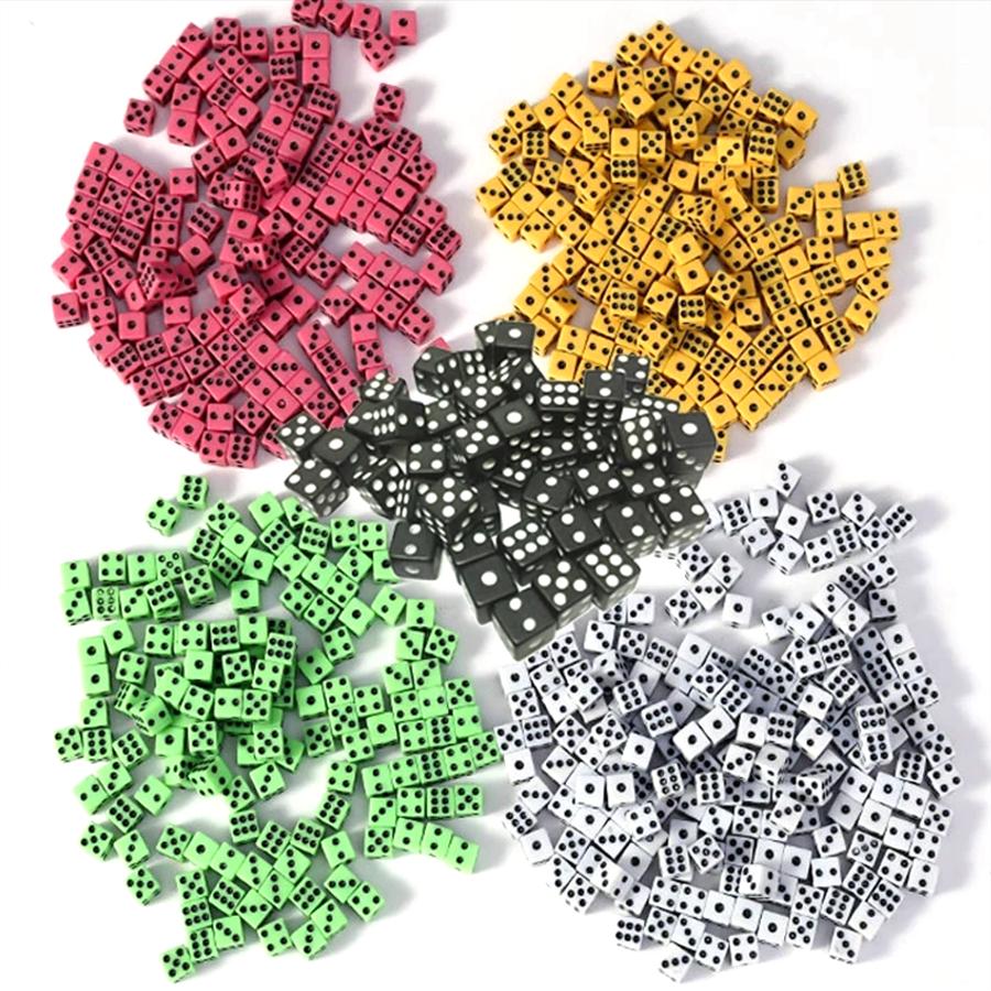 120/300/600pcs Mini Six Sides Acrylic Dice 8mm Gathering Festival Party Board Card Game Props Entertainment Supplies XJM