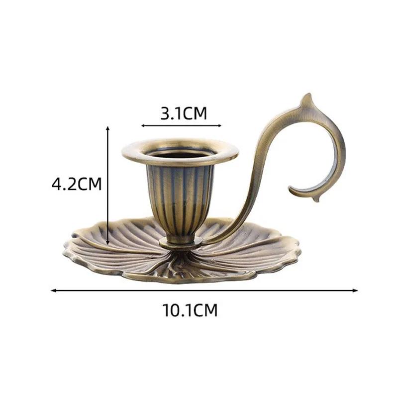 Europeisk stil lysestake Valentines Day håndholdte lysestaker Retro Single Head Candlelight Stand Taper Holder