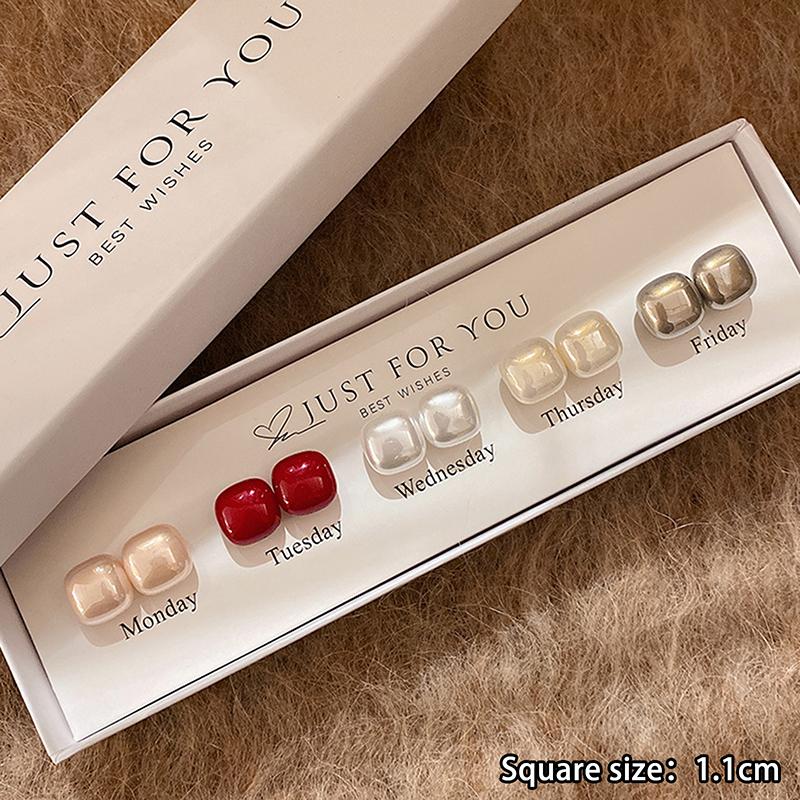 

1Set Pearl Earrings Set Luxury Sweet Accessories For Women Elegant Temperament Flower Heart Earring Jewelry Holiday Gift