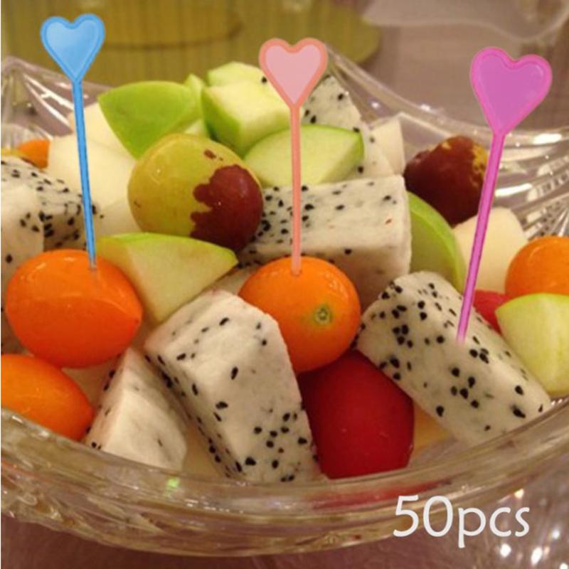 50Pcs Plastic Disposable Forks Stick Food Picks Heart Arrow Dessert Fruit Forks