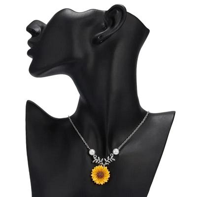 Creative Sunflower Necklace Jewelry Pearl Sunflower Necklace Female Style Fashion Sunflower Pendant Female Fashion Jewelry