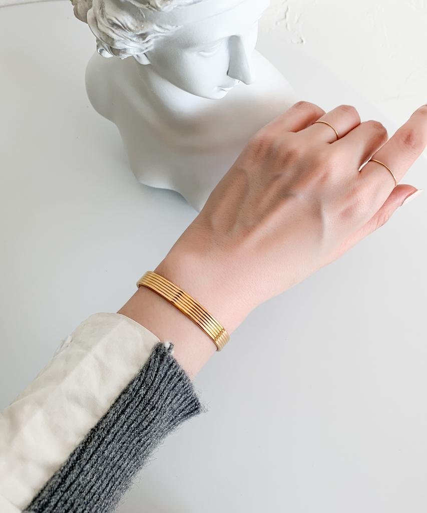 Sabona London G4 Gold Plated Regency Copper Bangle