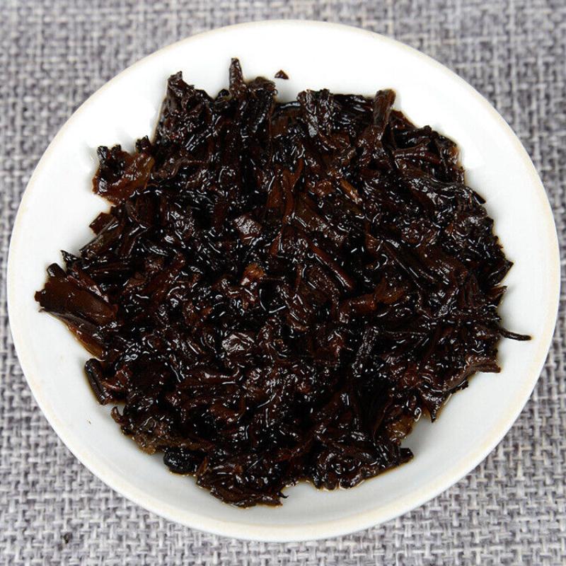 357g Spitzenschwarzer Tee Yunnan Pu-Erh-Tee Uralter Baum Pu-Erh Reifer Kuchen Gesundheitsfürsorge