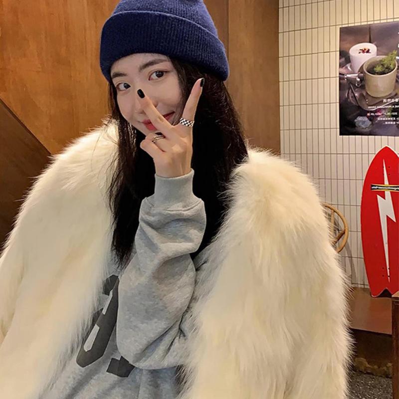 Autumn Long Sleeve Loose Plush Fox Fur Coats Women Fashion Soft Warm Short Winter Jackets Women Tops Solid Elegant Street Loose Lady Jacket Coat 25878