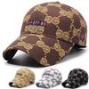 Berretti e cappelli – Berretti e cappelli con visiera