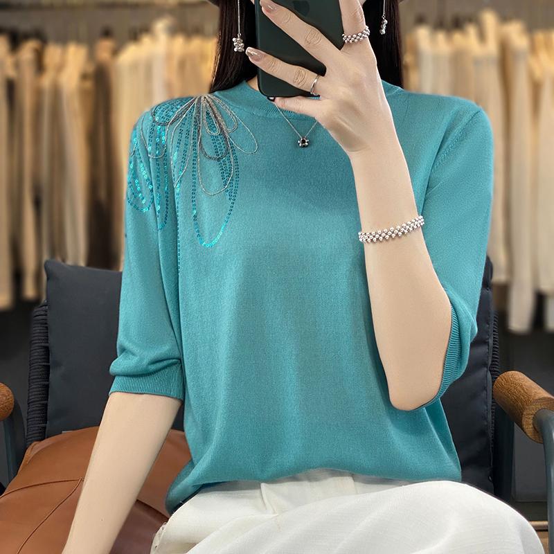 Dámské letní tričko s krátkým rukávem 50% směs morušového hedvábí a polyesteru | Lehký, prodyšný, ležérní top Slim Fit