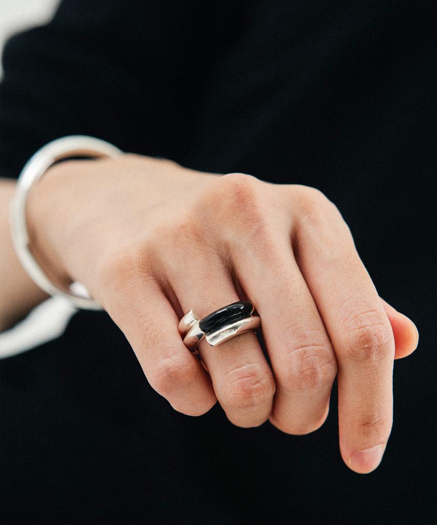 Tacit Onyx Cliff Ring