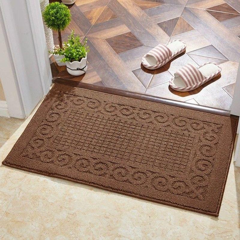 Semi-Circular Non-Slip Water-Absorbing Doormat - Wear-Resistant Floor Mat for Bedroom or Entrance Hall.