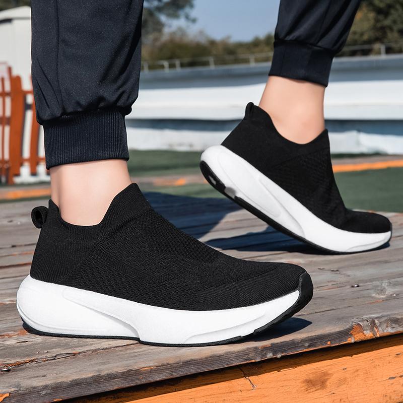 Women's Black Sport Shoes Men Casual Lightweight Slip On Walking Socks Shoes Couple Jogging Sneakers Plus Size