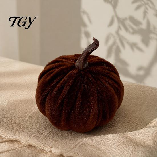 Halloween Table Centerpieces Small Artificial Velvet Pumpkin Decoration, Fall Thanksgiving Soft Stuffed Photography Props for Autumn Ornament, Harvest