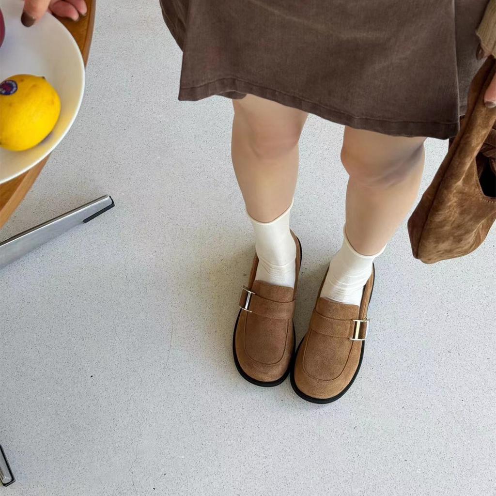 Sheepskin Version French Retro Brown Single Shoes Women's 2025 New Metal Buckle Small Leather Shoes One Pedal Thick Heel Loafers