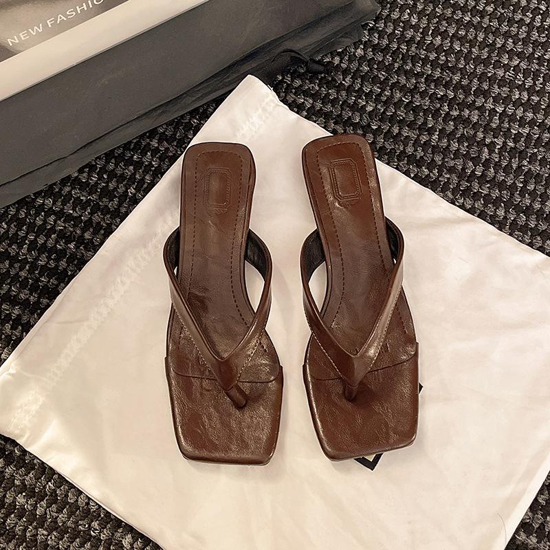 2025 spring and autumn new high-heeled slippers French fashion simple style patent leather fine-heeled flip-flops