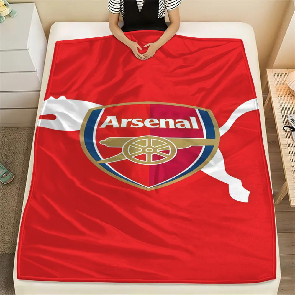 Arsena Team Logo Print FlAannel Blanket, High Quality Comfortable for All Seasons, Home Decor, Warmth and Comfort