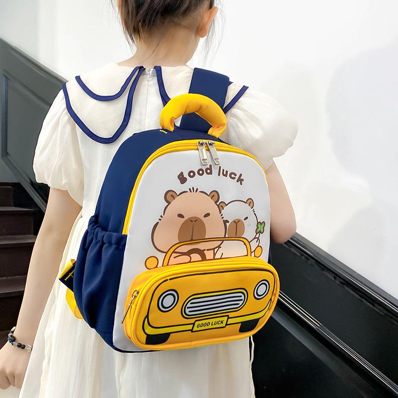 This Year's New Kindergarten Schoolbag, Kapibara Printed Boys and Girls, Backpack, Light Spine Protection, Foreign Gas Backpack.