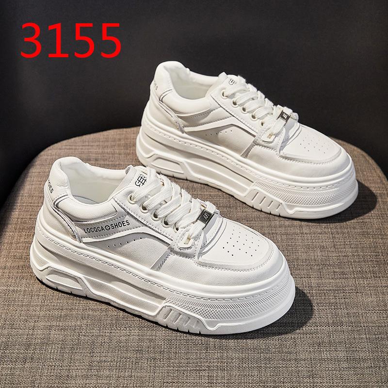Board shoes 2026 spring new popular item versatile thick soled sponge cake shoes versatile casual sports shoes 34