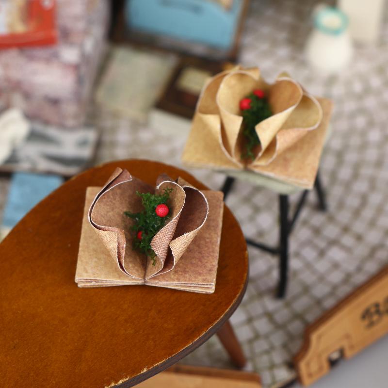 1/12 Dollhouse Mini Magic Book Model Dollhouse Wizarding World Scene Ornament Dolls House Vintage Decoration Photo Props