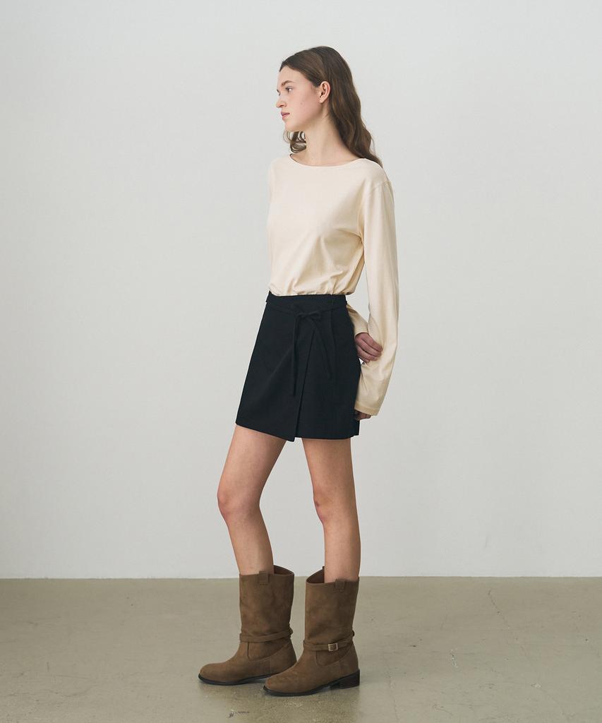 Deuloupisumeon Supima Silket Boat Neck Long Sleeve T-Shirt [Beige]