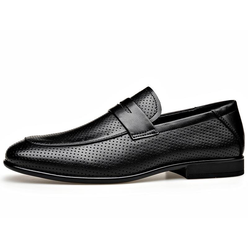 

Модные летние новые дизайнерские туфли с вырезами для мужчин, однотонные, модные повседневные туфли из коровьей кожи, мужские лоферы в британском стиле 38 чёрный