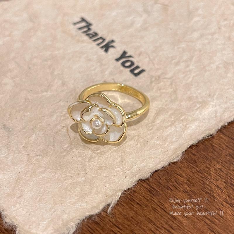 Elegant Niche Micro-Inlaid Zircon Butterfly Ring – Women's Trendy Open Design Index Finger Accessory