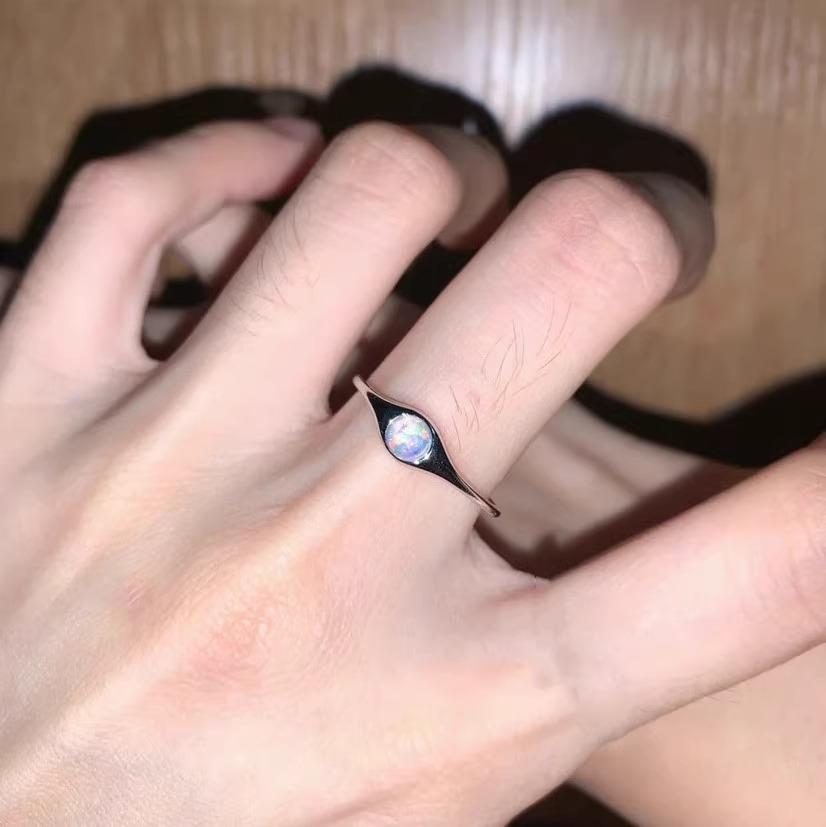 Simple Retro Glossy Inlaid Moonstone Ring Heavy Duty Atmospheric Senior Sense  Stacking Design Sense Open Ring Casual Everyday Dainty Minimalist Ring