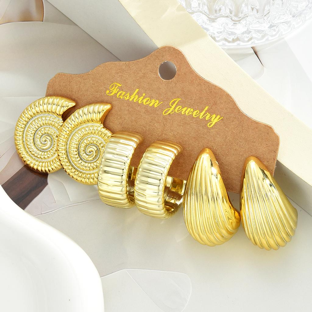 9 Pairs Gold Color Ocean Beach Earring Set For Women Starfish Shell Conch Seashell Chunky Textured Stud Earrings Summer Jewelry