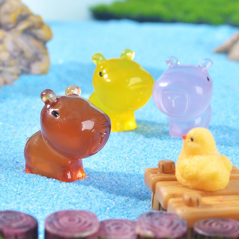 Niedliche und Hässliche Kapibara Handgefertigte Dekorative Artikel Harzhandwerk Mini Ornamente