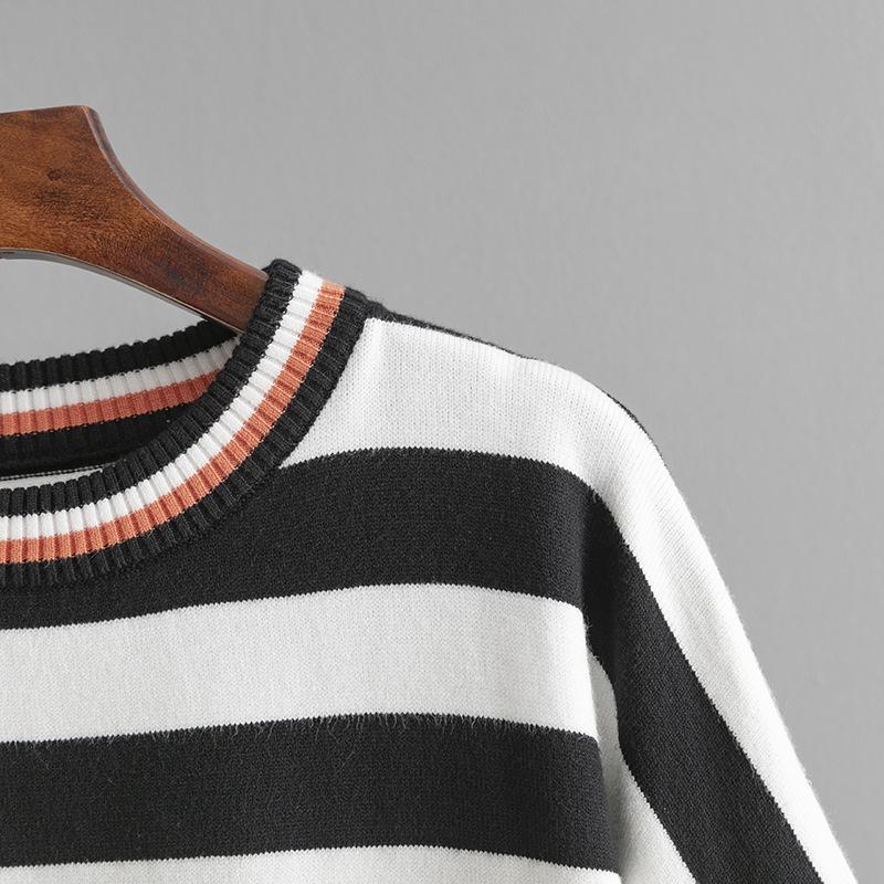 2024 Autumn/Winter Plus Size Women's Striped Knit Sweater - Long Sleeve Round Neck Top