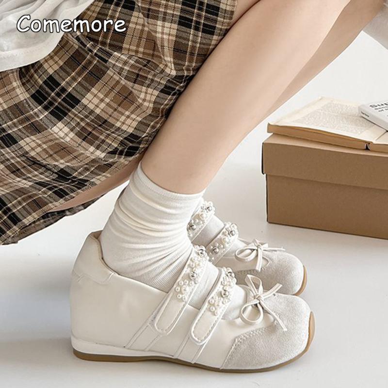 Fashion Sweet Bowknot Sneakers Women 2025 Autumn Luxury Pearl Chain Mary Jane Shoes Soft Sole Non Slip Casual Shoes Zapatos De Mujer