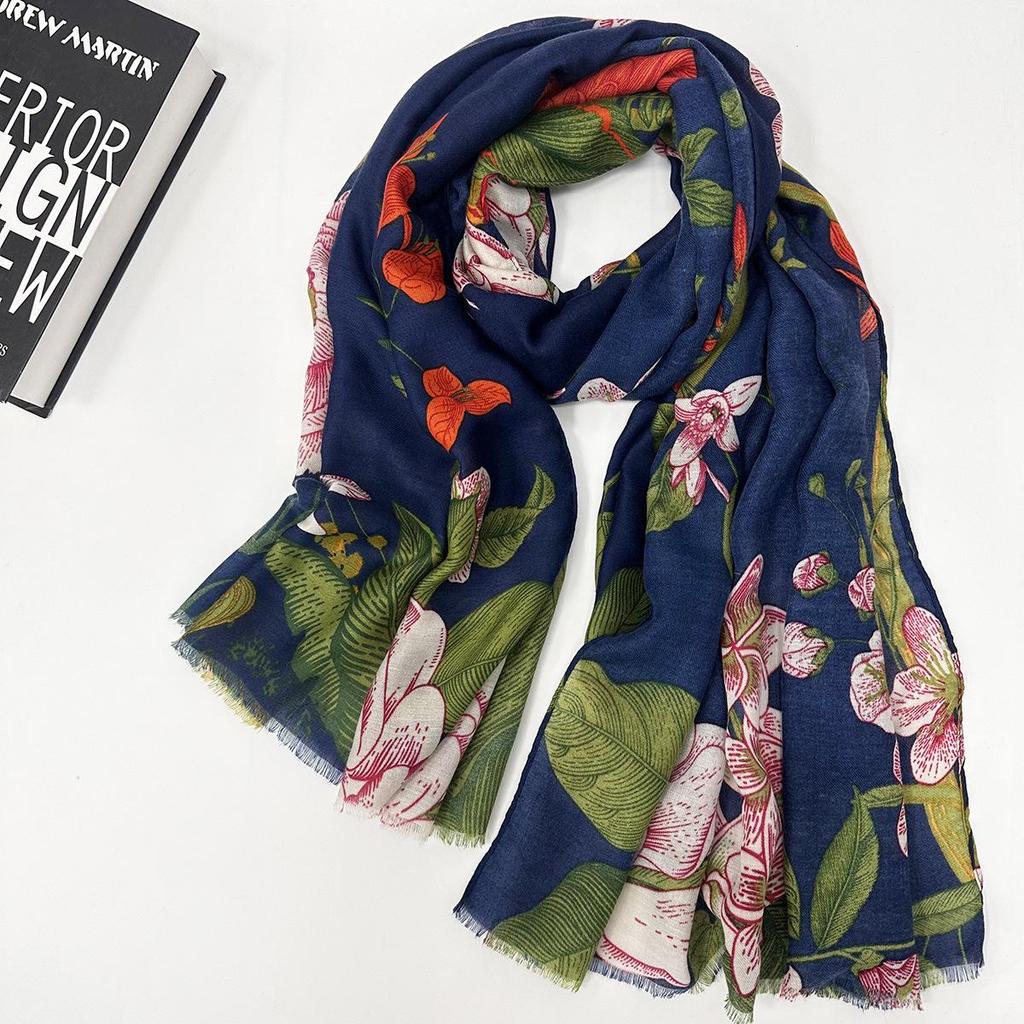 Color Block Retro Floral Cotton Linen Tassel Scarf for Women - Medium Thickness, Autumn/Winter Fashion Shawl