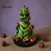 Rotten Green Creature Decor Rotting Halloween Figurines, Horror Statue with Colorful Worms, Resin Yard Creative Pumpkin Dice Ornaments for Patio