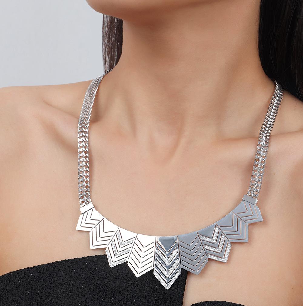 Gold Plated Arrow Pendant Necklace with Zirconium Inlaid, European & American Style