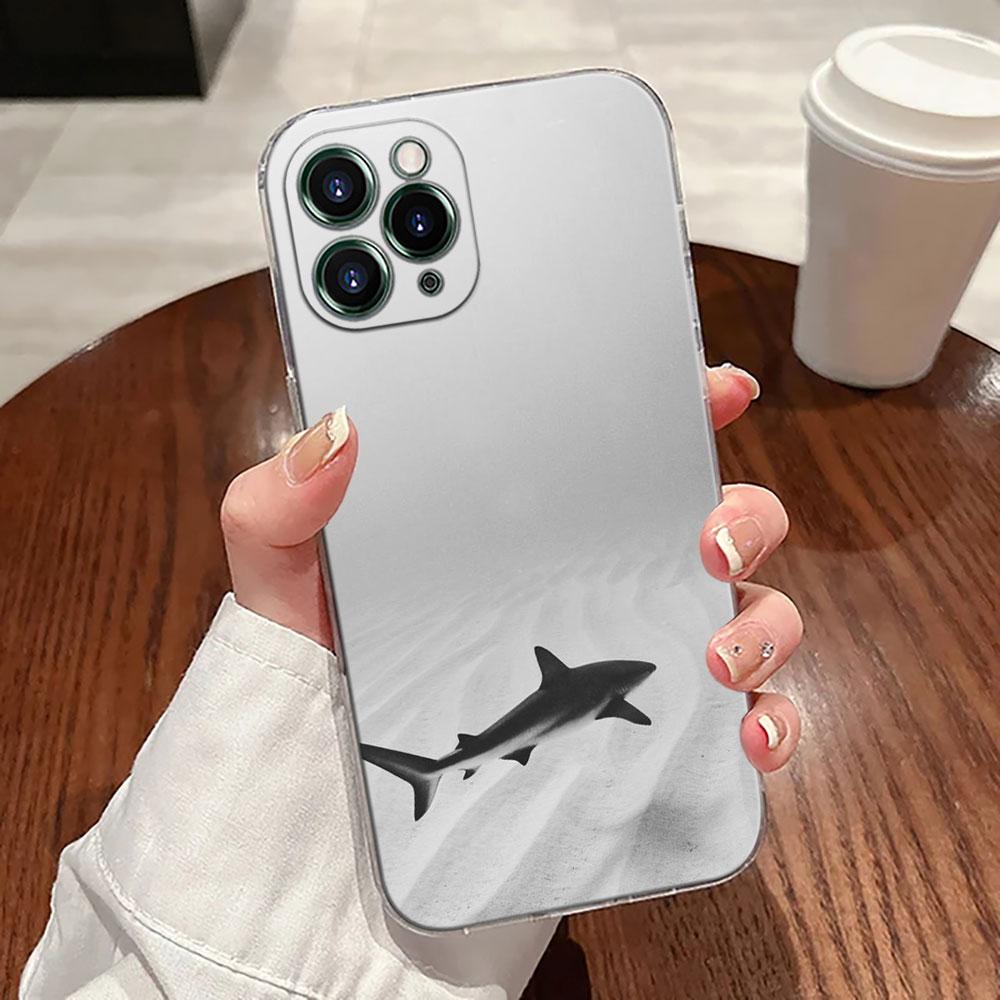 Ocean Whale Shark Swimming Case For Apple iPhone 17 16 15 14 13 12 11 Pro Max 16 Plus 16E 17Air 17Pro Phone Cover Silicone Funda