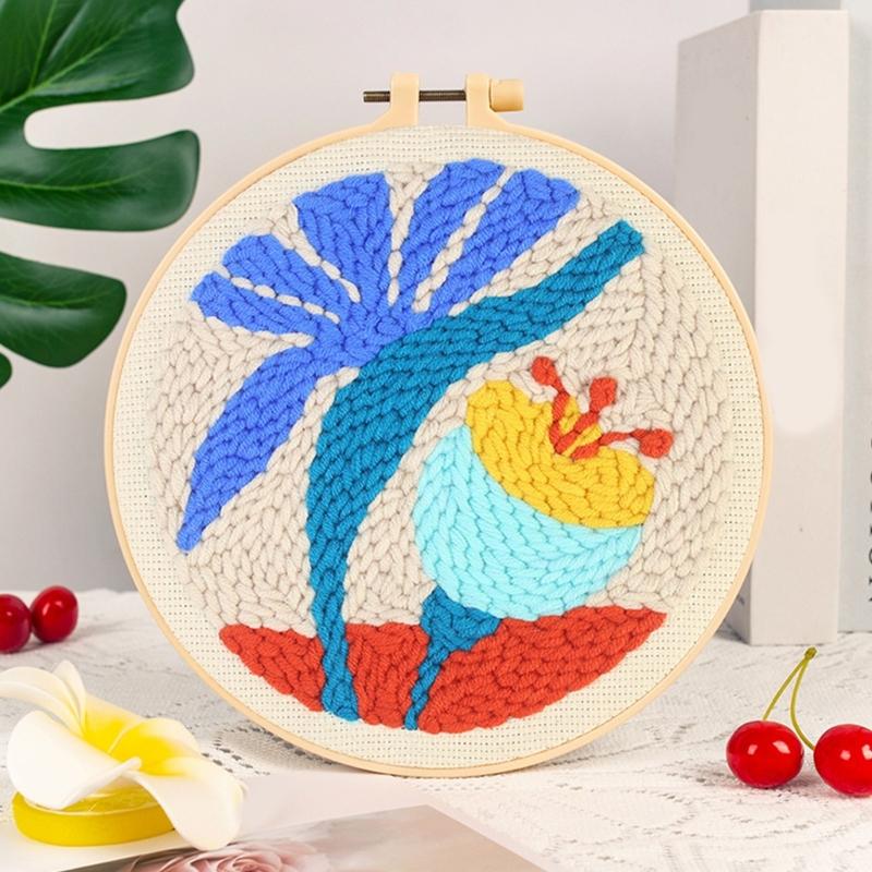 Beginner Friendly Punch Needle Embroidery Set With Thick Yarn Craft Set for Home Decoration and Relaxation