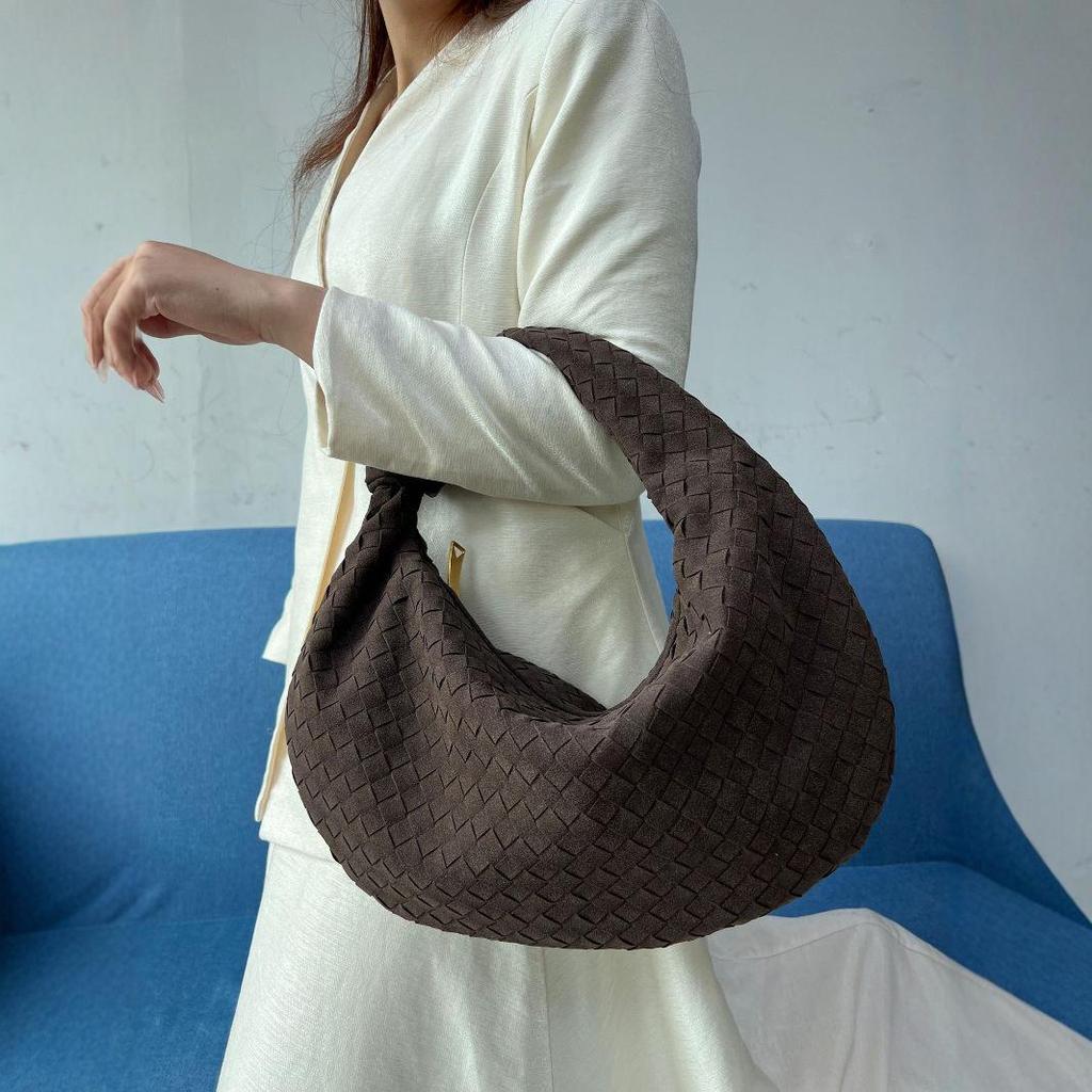 Stylish European & American Frosted Woven Women's Large Versatile Dumpling Handbag