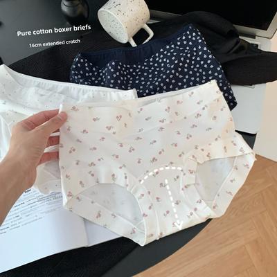 Large Size Ladies Spring and Autumn Small Floral Fresh Cotton Crotch Panties