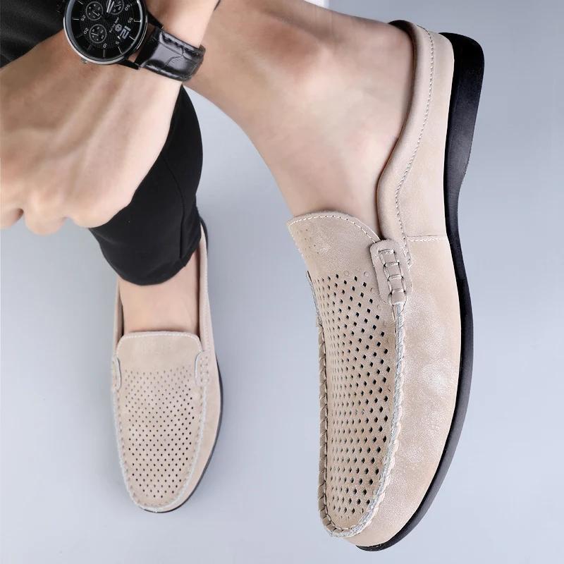 Fashion 2025New Men Summer Breathable Hollow Out Sandals Casual Leather Soft Bottom Walking Shoes Outdoor Flat Designer Half Drag Shoes