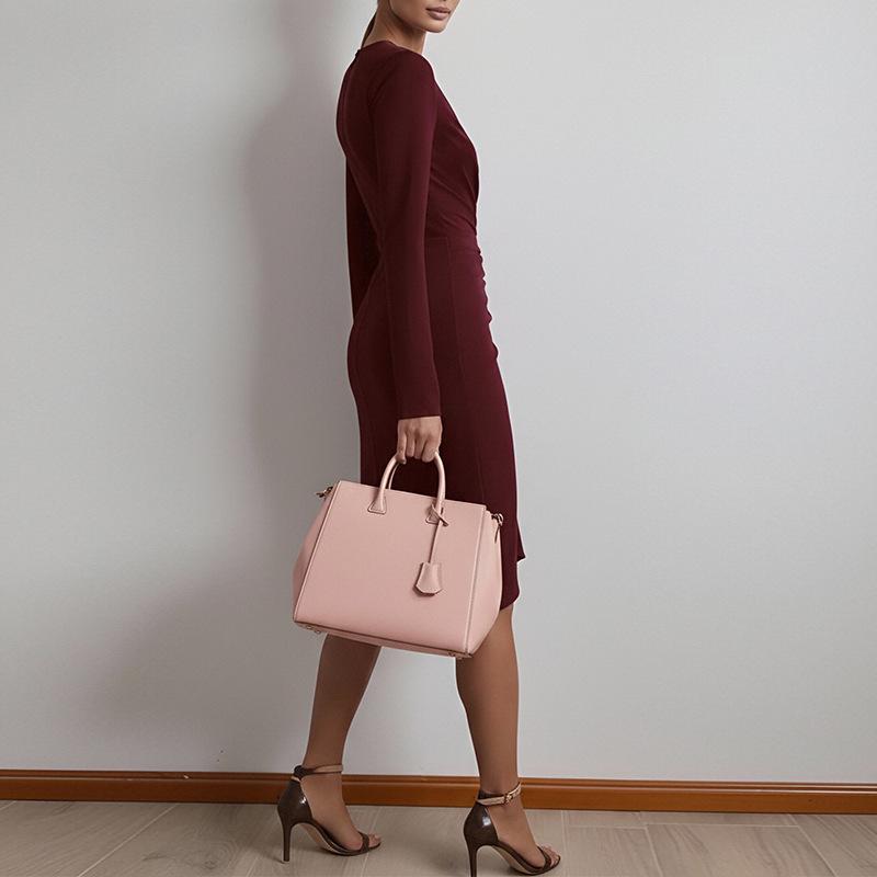 2026 autumn new women's dress, French pleated V-neck waist solid color long-sleeved temperament dress